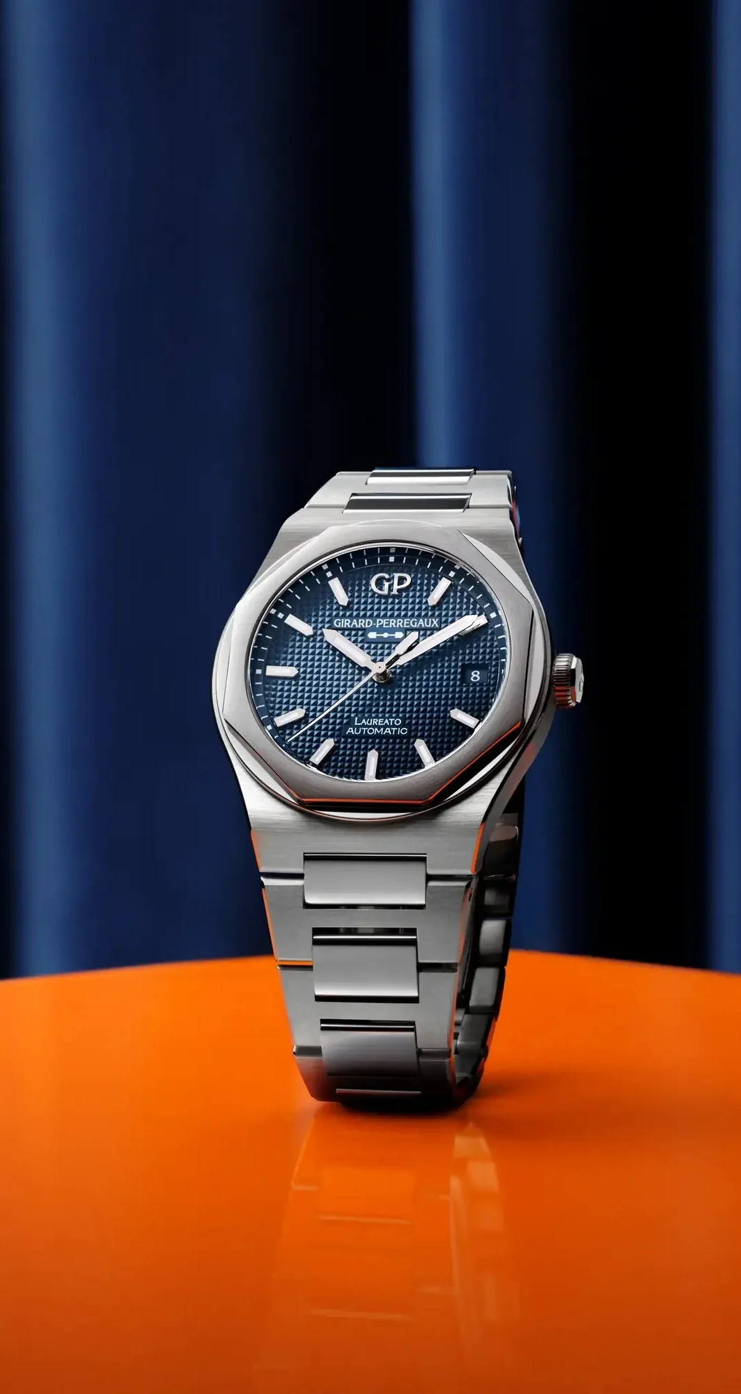 Girard Perregaux Laureato